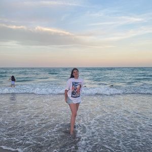 Meet your Posher, Nina